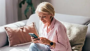 Smartphone use could reduce dementia risk in older adults, study finds